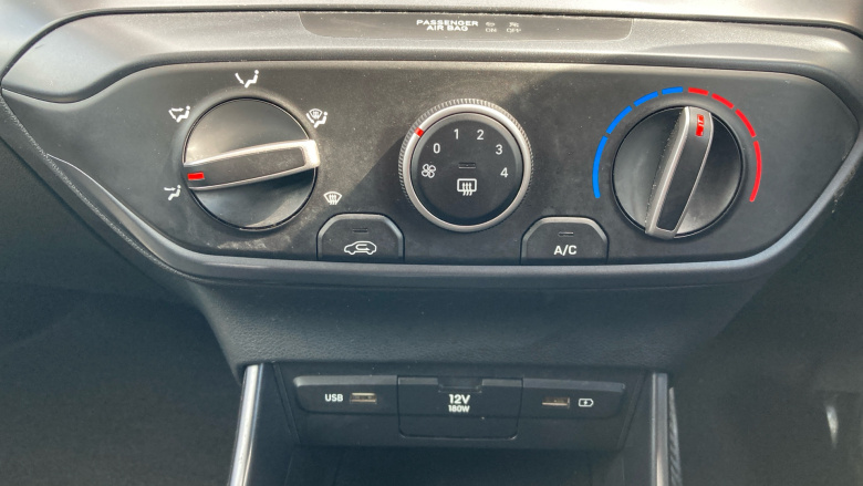 Hyundai i20 1.0T GDi 48V MHD SE Connect 5dr DCT Petrol Hatchback